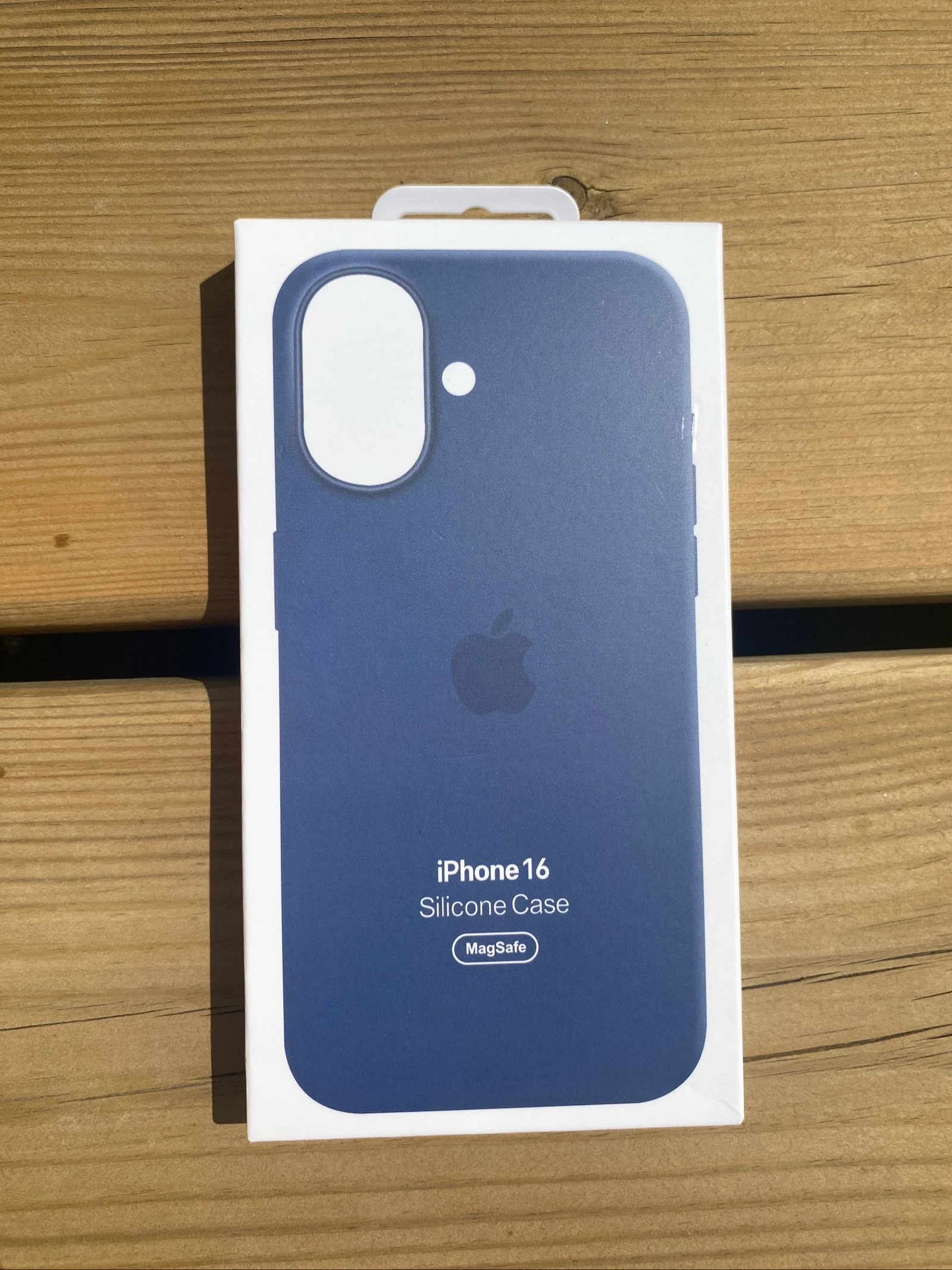 Coque Apple bleu marine en silicone 
